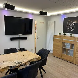 porschenahe-wohung.stuttgart-hotel.com/