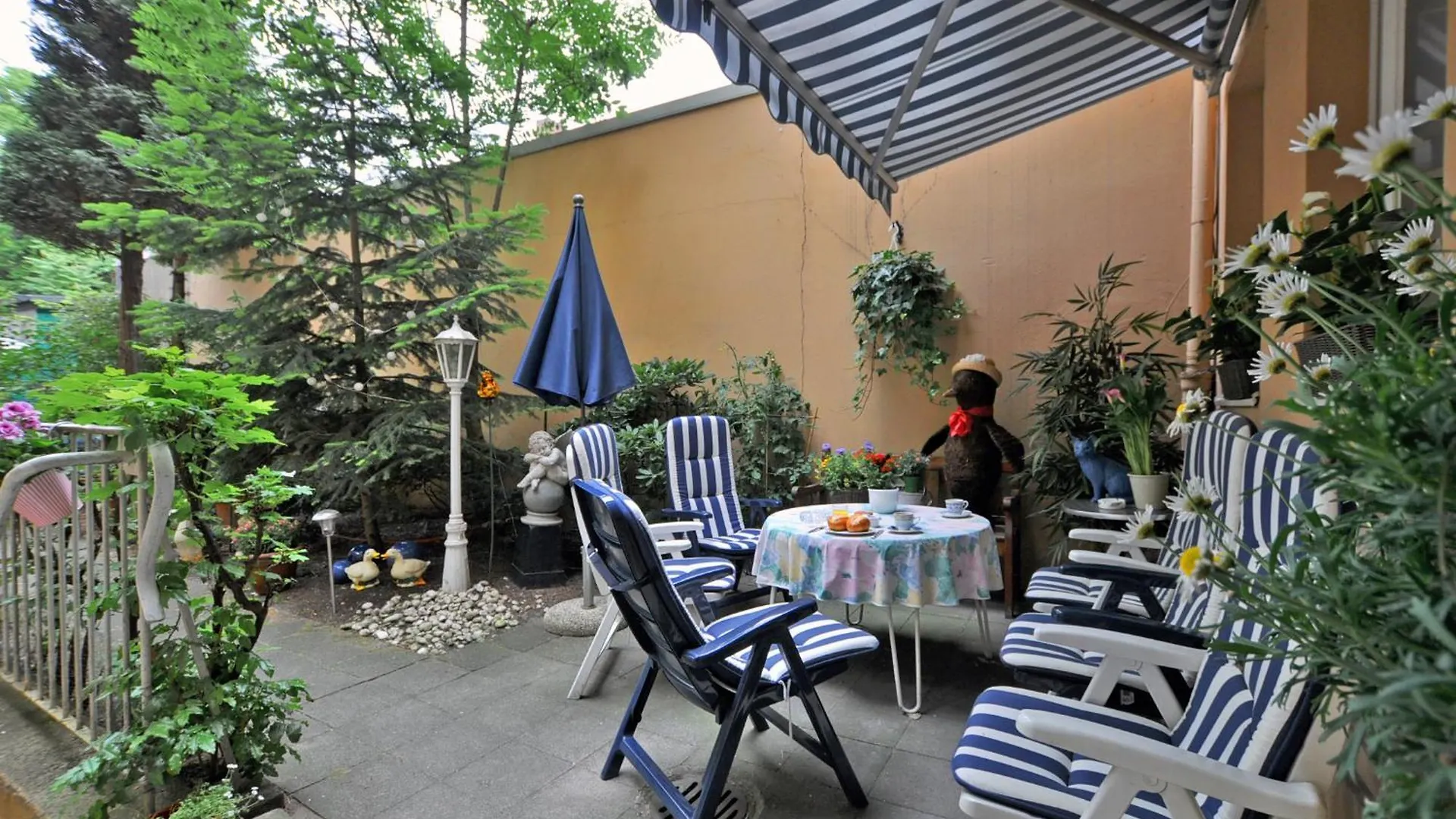Hotel Am Ehrenhof Dusseldorf